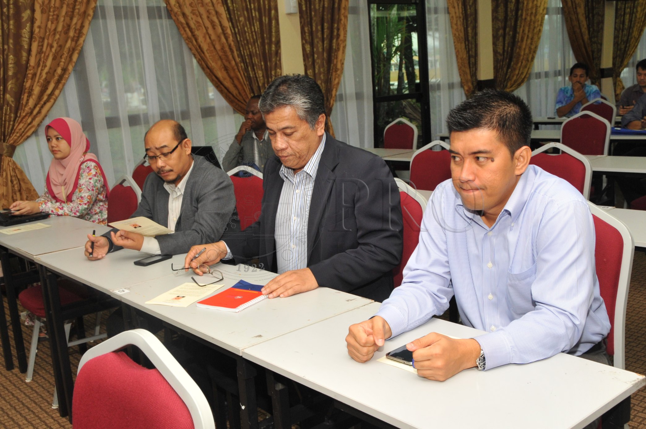 PRO 14 32 EXPERT PRO 7334